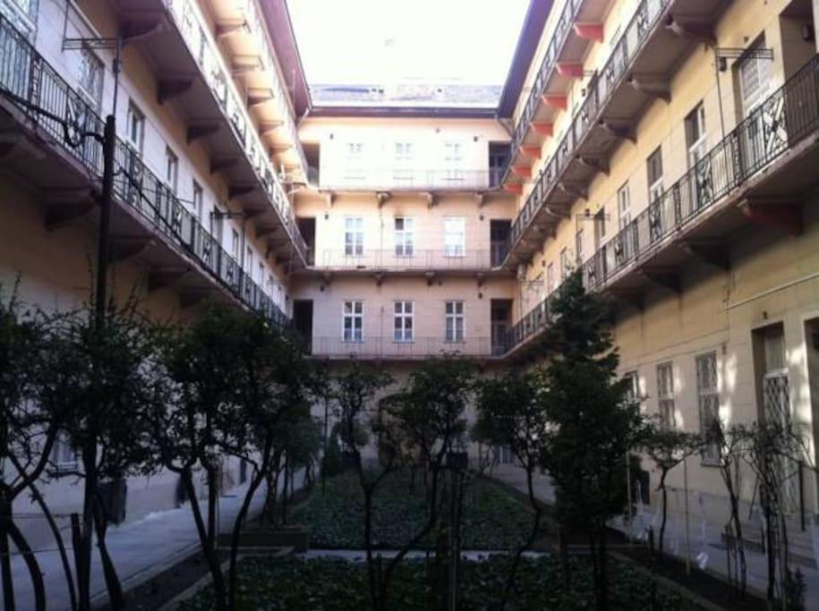 Trendy Home Near Basilica With Ac Βουδαπέστη Εξωτερικό φωτογραφία